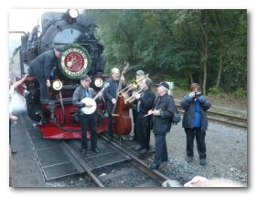 20091013_1470692904_session_vor_der_lok.jpg